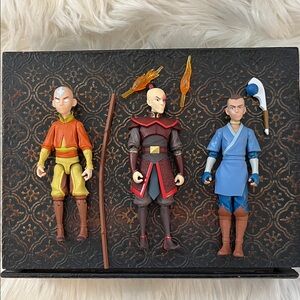 Nickelodeon Avatar Action Figures Set : The Last Airbender